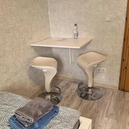 בית אירוח Monteur & Geschaeftsreisen In Cs11 סלה